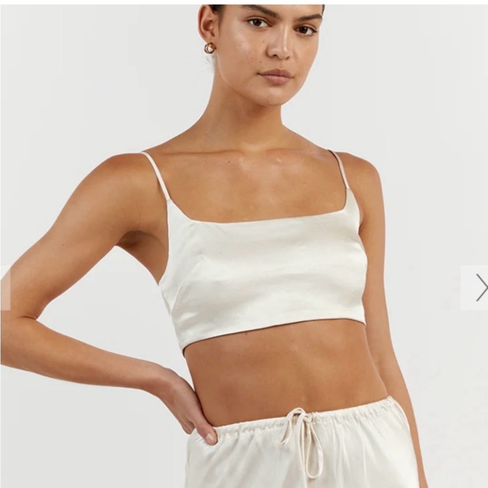 DISSH CHARLI PEARL SATIN CROP TOP (6)